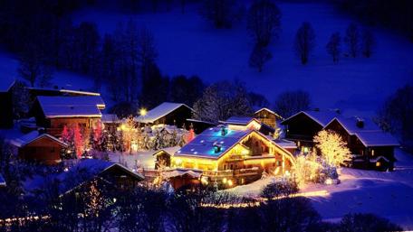 Enchanting Christmas Village at Night wallpaper