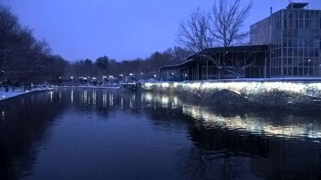 Winter Serenity by the Water wallpaper