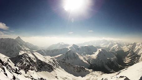 Majestic Sunlit Peaks of the High Tatras wallpaper