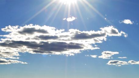 Heavenly Light Breaking Through Clouds wallpaper