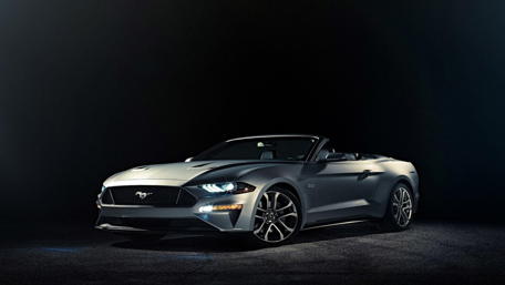 Sleek Ford Mustang in Dramatic Lighting wallpaper