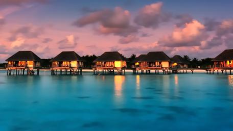 Tranquil Island Escape at Sunset wallpaper
