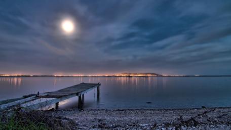 Pier under the Moonlit Sky wallpaper