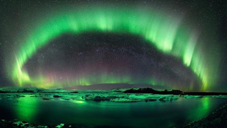 Aurora Borealis Majesty wallpaper