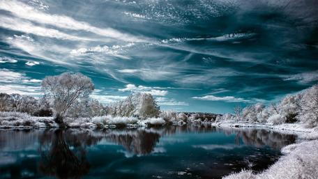 Winter Wonderland by the Frozen Lake wallpaper