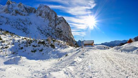 Stunning Winter Mountain Landscape with Bright Sunlight wallpaper