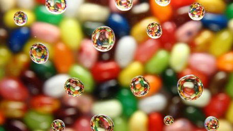 Colorful Droplets of Joyful Reflections wallpaper