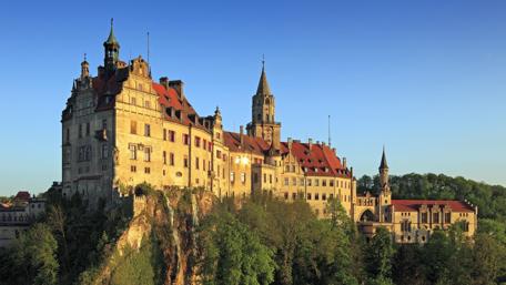 Castle of Dreams and History Awaits wallpaper