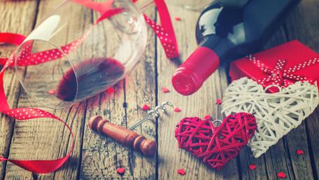 Valentine's Day Romantic Setup wallpaper