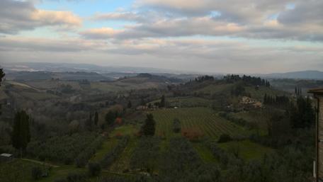 Tranquil Tuscan Landscape wallpaper
