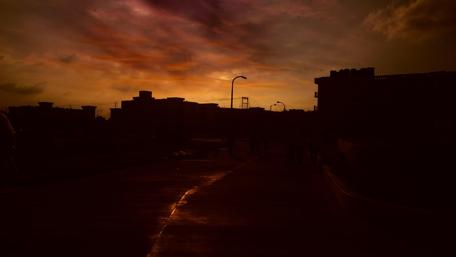 Urban Twilight Illumination wallpaper