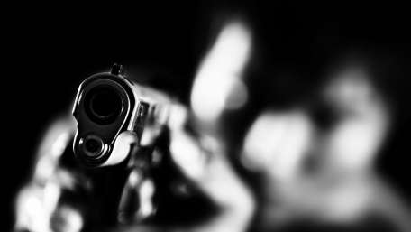 Frontline Focus: Steely Precision in Action wallpaper