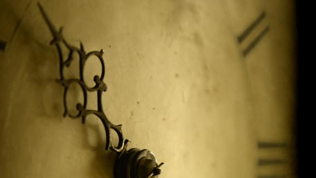 Timeless Elegance of a Classic Clock wallpaper