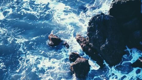 Ocean Symphony in Blue and Waves wallpaper