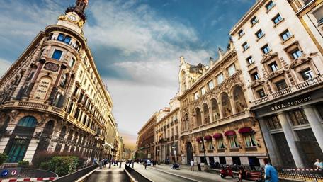Barcelona Street View and Historic Architecture in 4K wallpaper