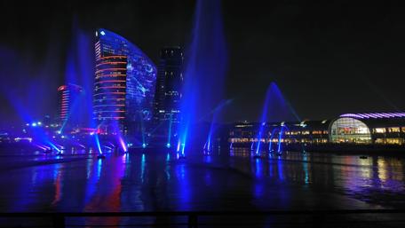 Dubai Night Festival Splendor wallpaper