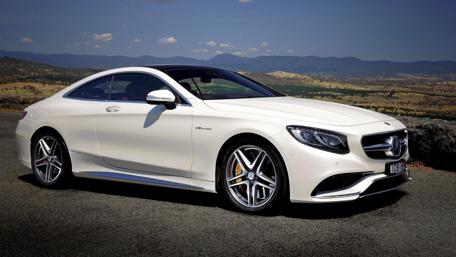 Sleek Elegance of a Dream Car wallpaper