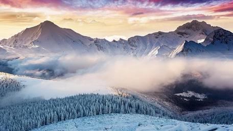 Winter Majesty Above the Clouds wallpaper