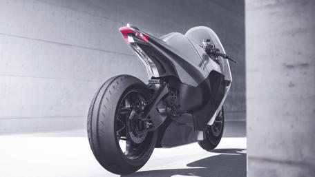 Monochrome Motorcycle Elegance in Motion wallpaper