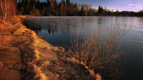 Serene Autumn Landscape by the Water wallpaper