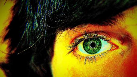 Enigmatic Green Eye Wallpaper wallpaper