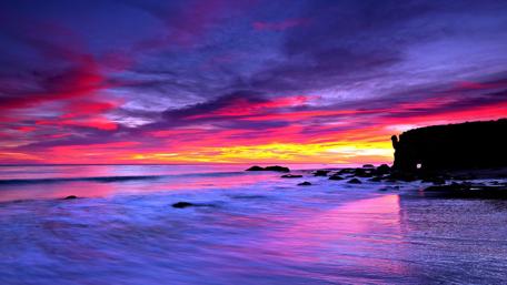 Shoreline Symphony of Colors at Sunset wallpaper