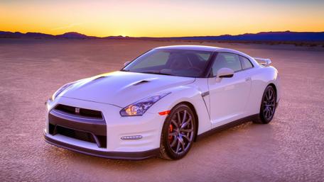 Nissan GTR in Sunset Desert Scene wallpaper