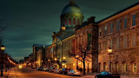 Historic Charm of Montreal at Night wallpaper