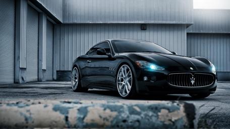 Sleek Maserati Granturismo in Urban Setting wallpaper