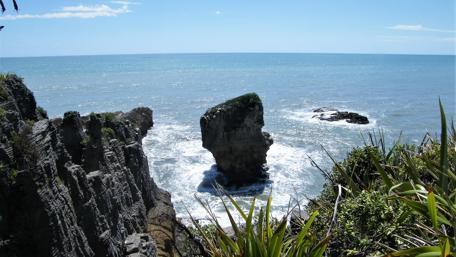 Stunning Coastal View in New Zealand wallpaper