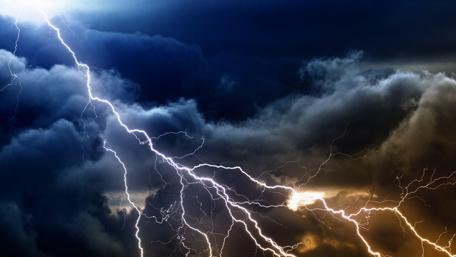 Electric Fury in the Night Sky wallpaper