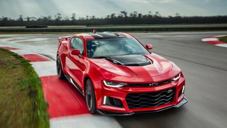 Red Chevrolet Camaro on the Track wallpaper