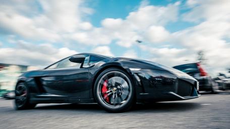 Sleek Speed of the Lamborghini Gallardo LP560 wallpaper