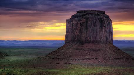 Monument Valley wallpaper