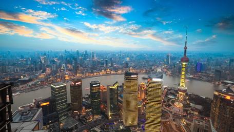 Stunning Skyline View of Shanghai at Dusk wallpaper