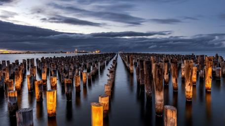 Serene Evening by the Coastline wallpaper