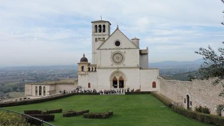 Stunning View of Saint Francisco Temple Landscape wallpaper