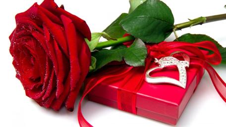 Romantic Valentine’s Day Surprise wallpaper