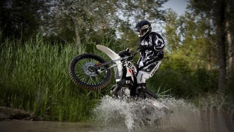 Off-Road Motorbike Adventure wallpaper