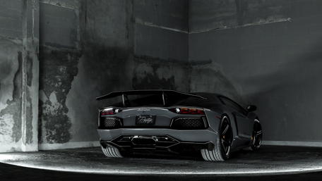 Sleek Lamborghini in a Minimalist Setting wallpaper