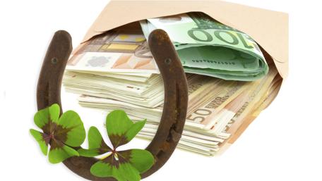 Lucky Euro Abundance Wallpaper wallpaper
