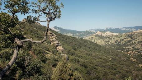 Stunning Crimean Peninsula Landscape Wallpaper wallpaper