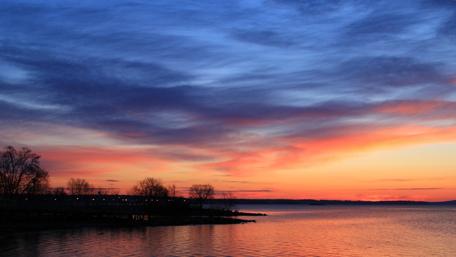 Serene Evening at the Lake wallpaper
