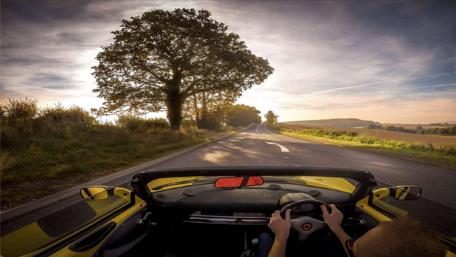 Scenic Journey on an Open Road wallpaper