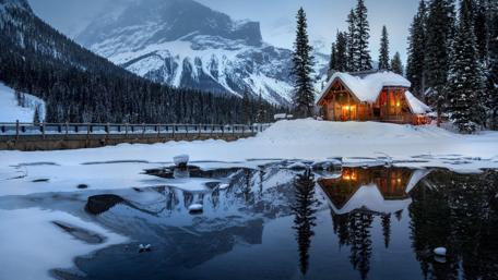 Winter Serenity and Reflections in Nature wallpaper