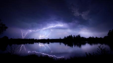 Electric Night Over Tranquil Waters wallpaper