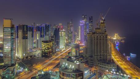Vibrant City Lights at Night wallpaper