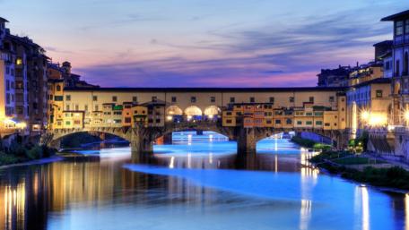 Stunning Florence Cityscape at Dusk wallpaper