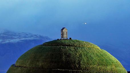 Harmonious Scene on Thufa Hill in Reykjavik, Iceland wallpaper