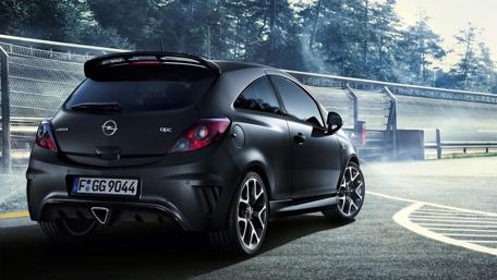 Sleek Corsa on the Track wallpaper